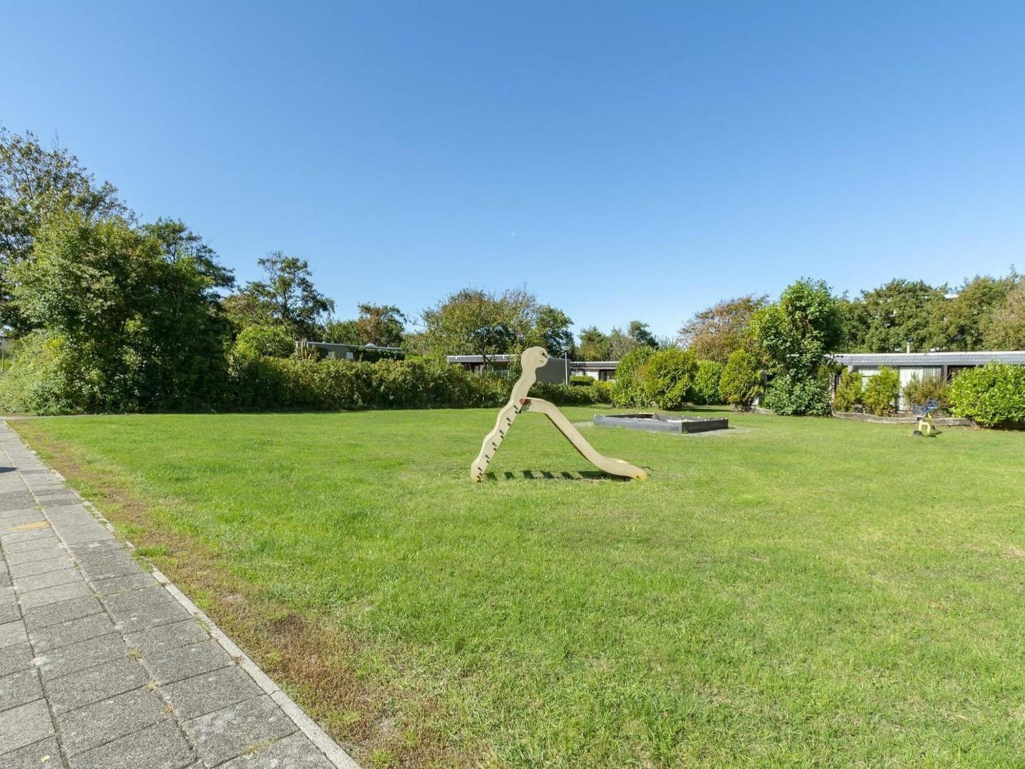 Alluring Seaside Holiday Home Callantsoog Exteriör bild
